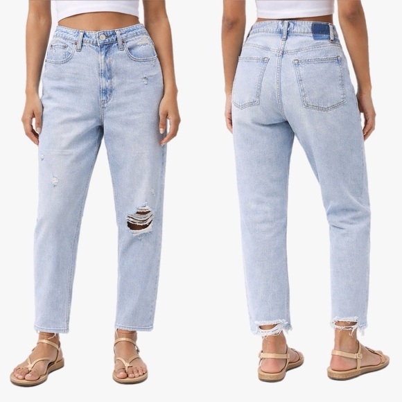 Abercrombie & Fitch Denim - Abercrombie & Fitch The Mom High Rise Distressed Light Wash Jeans Size 10s